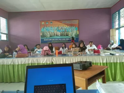 Berbagi Praktik di PMM